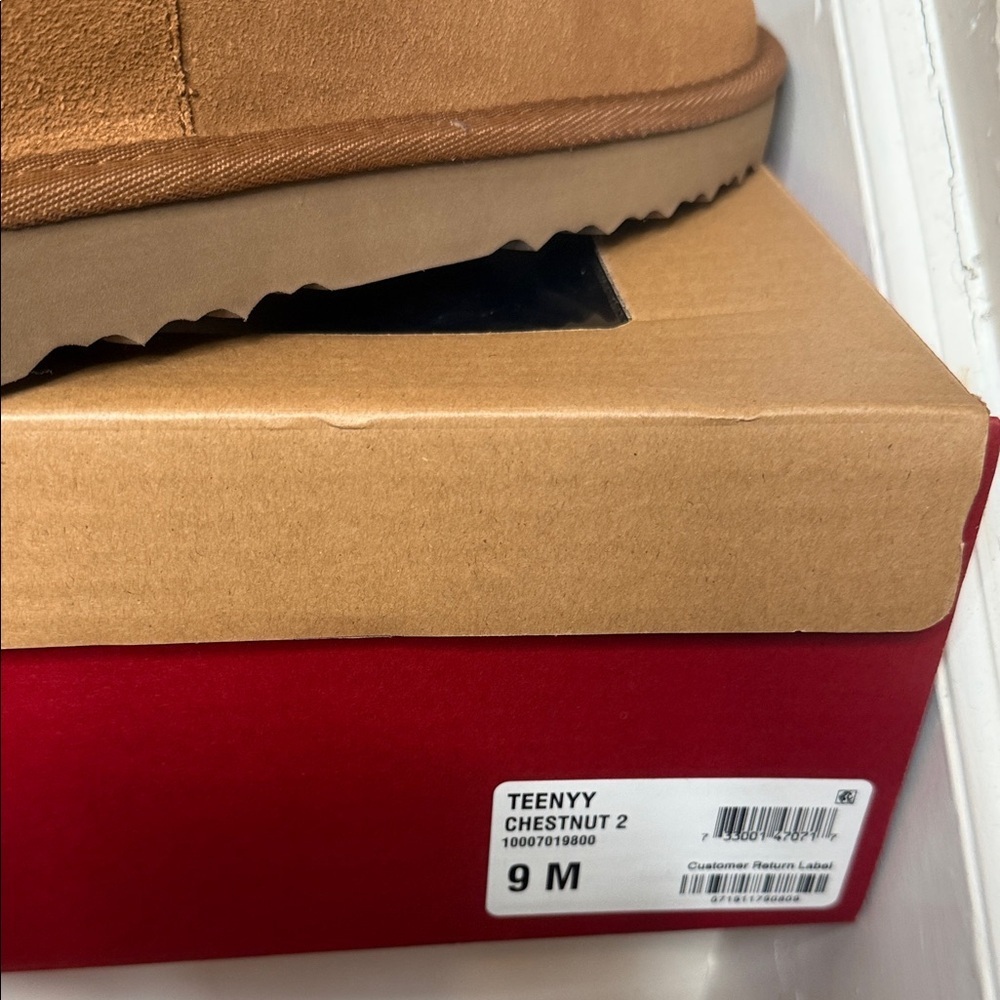 Style & Co. Tan Shearling-Lined Winter Boots - Picture 5 of 5